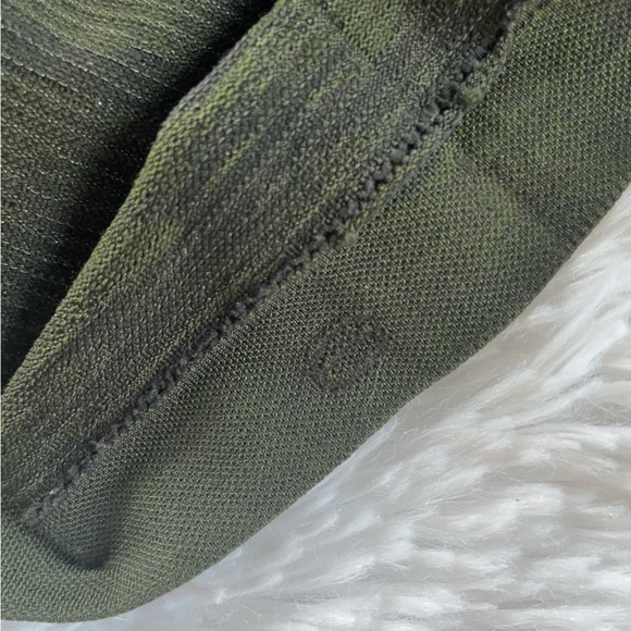 Lululemon Swiftly Tech Long Sleeve Crew Dark Olive / Brave Olive / Black - Picture 8 of 9